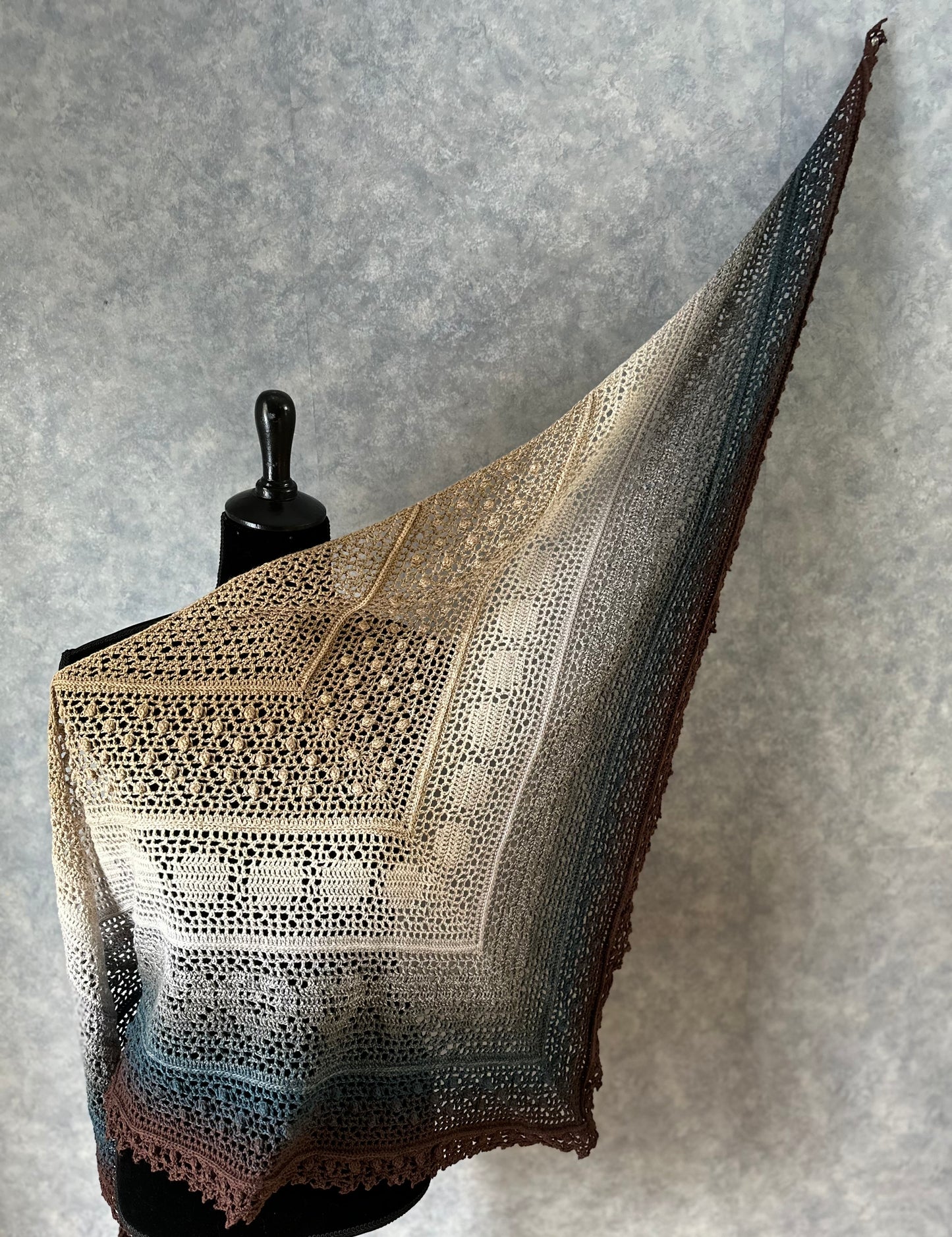 The Grinda Shawl