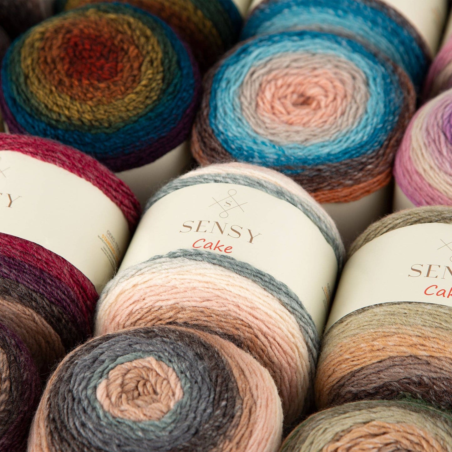 Sensy Cake Yarn, 5.3 oz, 525 Yards, Gauge 3 Light: 559 / 1 Skein