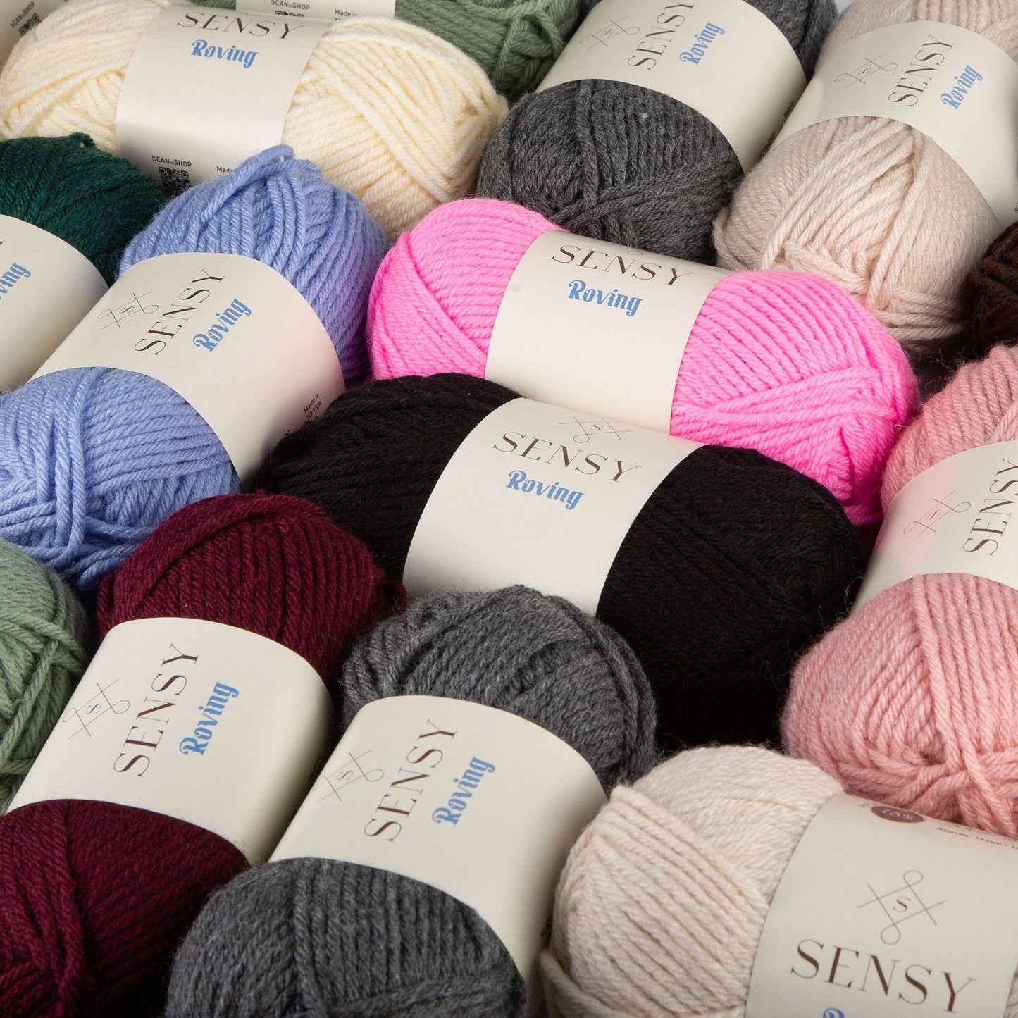 Sensy Roving Yarn, 3.5 oz, 132 Yards, Gauge 5 Bulky