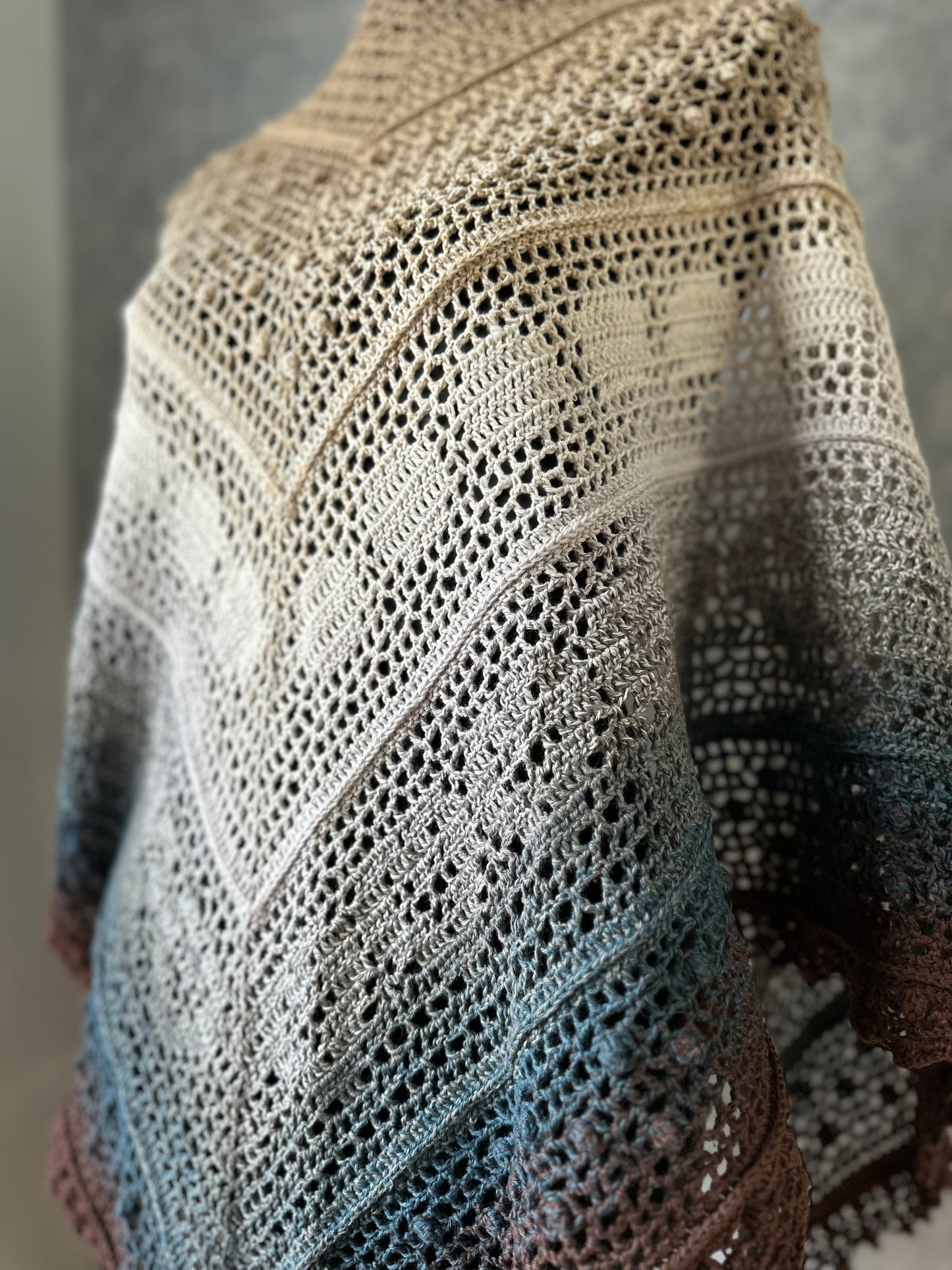 The Grinda Shawl